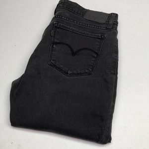 LEVI 711 BLACKWASH SKINNY JEANS 28x30 ⭐️